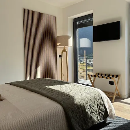 Ct Executive Rooms, And Valtellina Casa de hóspedes Dubino